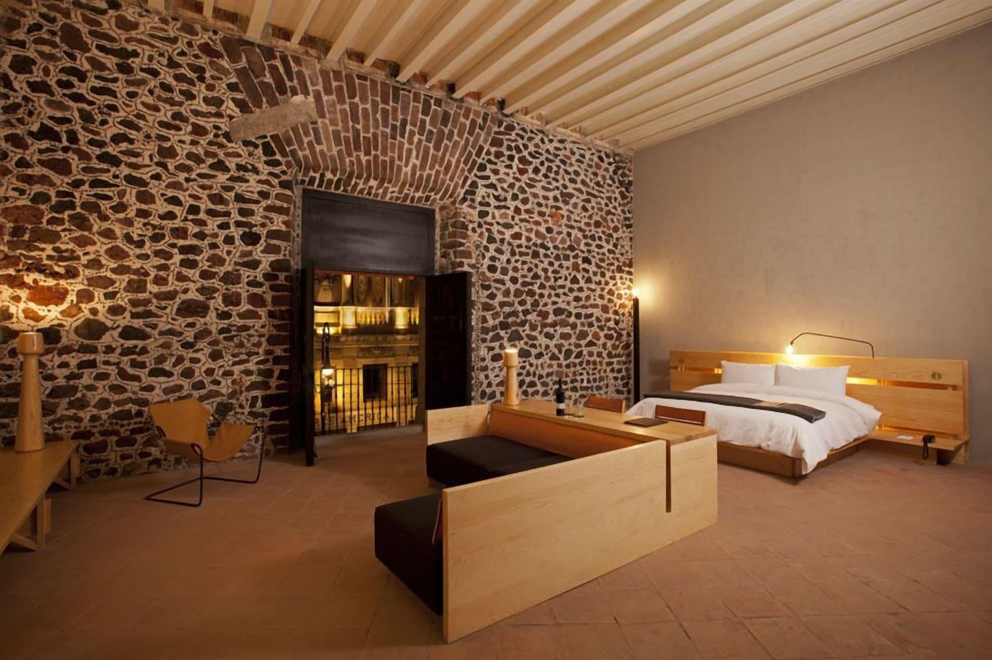 Downtown Mexico Hotel Exterior photo