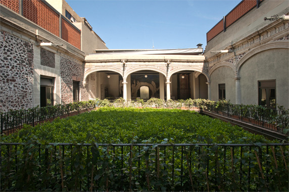 Downtown Mexico Hotel Exterior photo